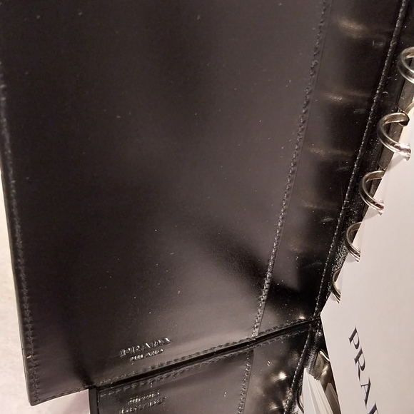 Authentic Prada Agenda/Passport Holder - Picture 11 of 17